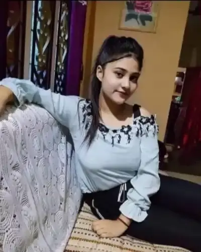 Call Girls Service in Nallagandla